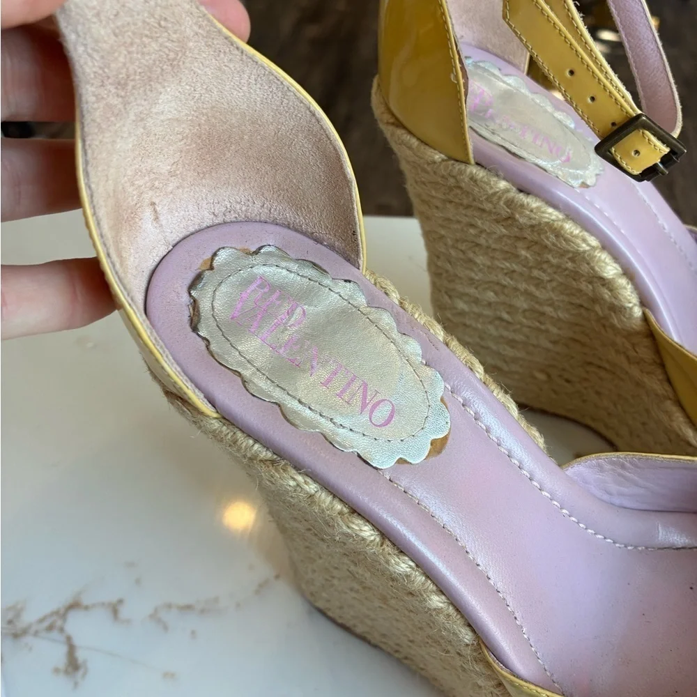 Red Valentino yellow pleather espadrille platforms size 39.5